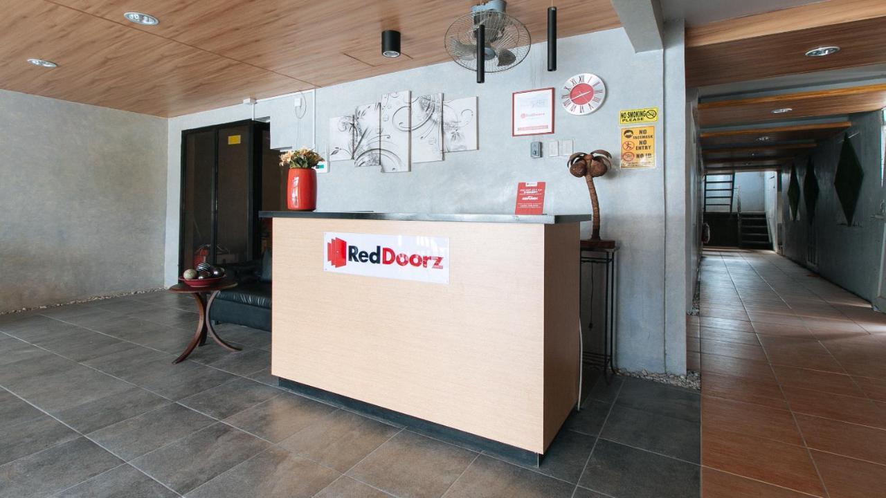 Reddoorz Near Christ The King Medical Center Hotell Manila Exteriör bild